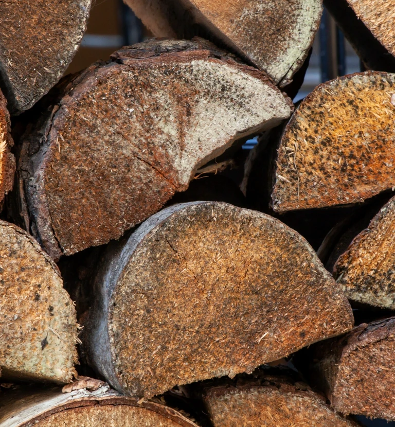 drewno grzewcze i&nbsp;opałowe